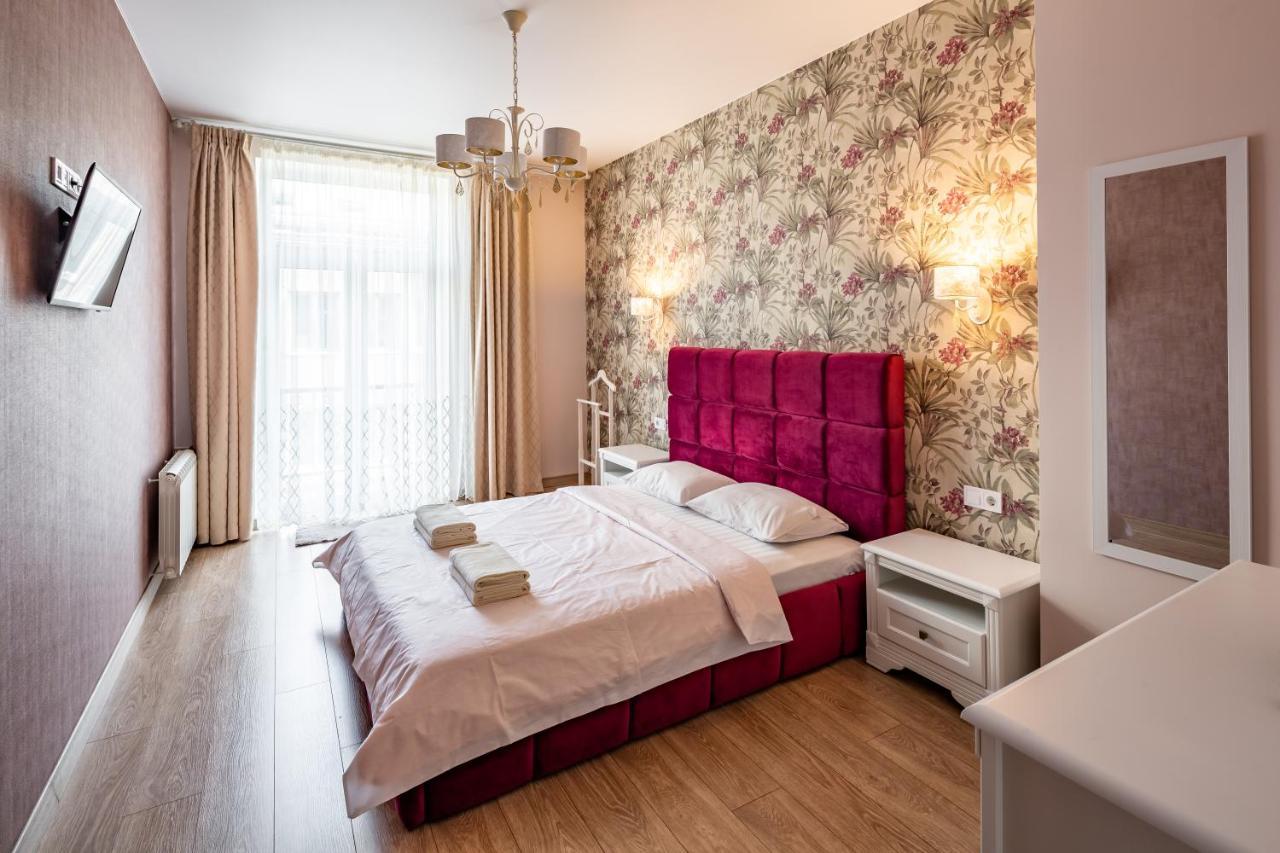 Apartament Romari Гнатюка 3 Lwów Zewnętrze zdjęcie