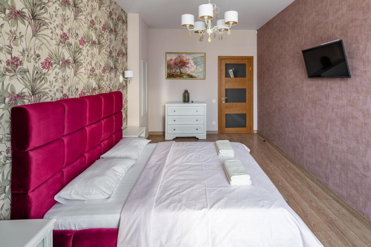 Apartament Romari Гнатюка 3 Lwów Zewnętrze zdjęcie